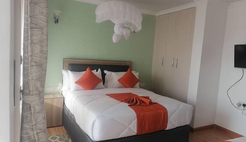 Deluxe Single Room