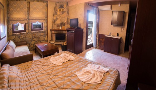 Apartment, Smoking