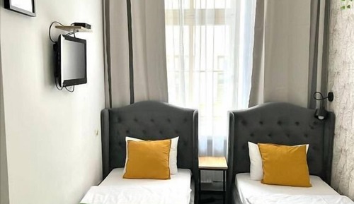 Economy Twin Room