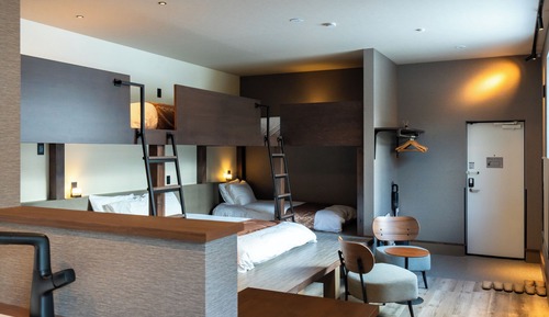 Deluxe Apartment
