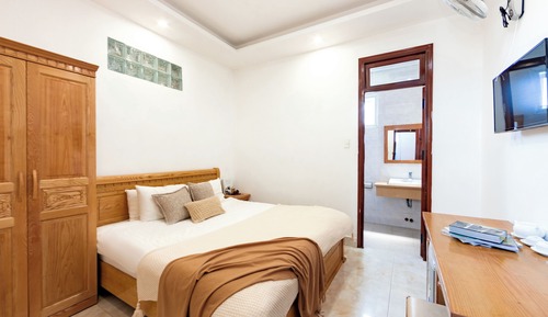 Superior Double Room Single Use, 1 Queen Bed