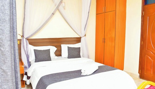 Standard Double Room, Garden View