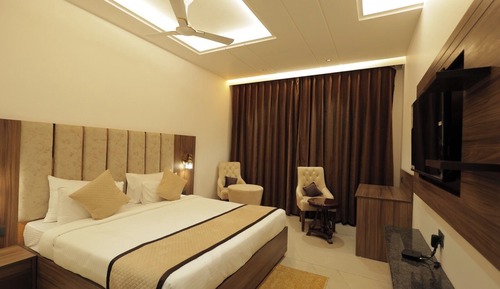 Deluxe Double Room, City View