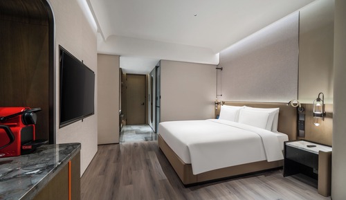Luxury Double Room, City View
