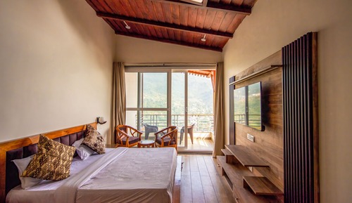 Deluxe Room, Lake View