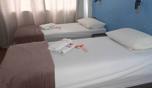 Basic Twin Room, 2 Bedrooms