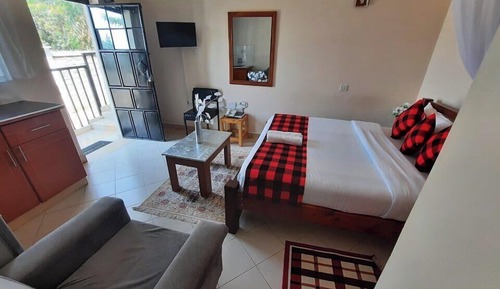 Deluxe Double Room, Garden View