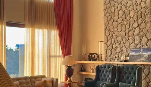 Junior Suite, Hill View