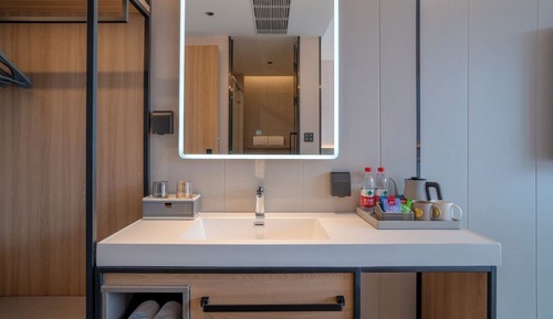 Superior Single Room, Hill View