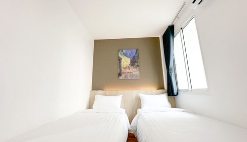 Superior Twin Room