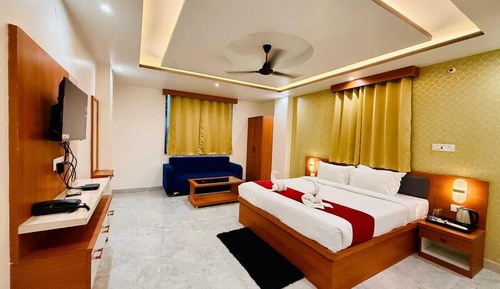 Deluxe Double Room, City View