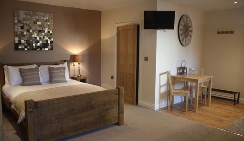 Classic Double Room