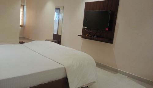 Basic Double Room