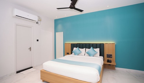 Deluxe Double or Twin Room, City View