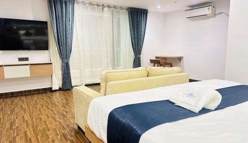Deluxe Double or Twin Room