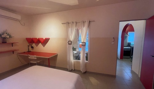 Traditional Studio Suite