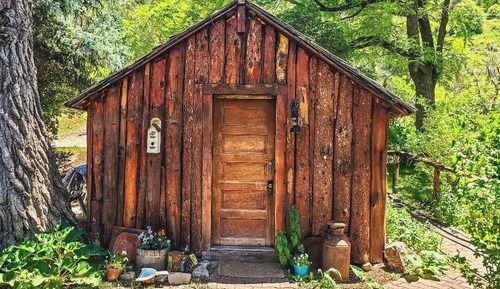Comfort Cottage, Patio, Mountain View