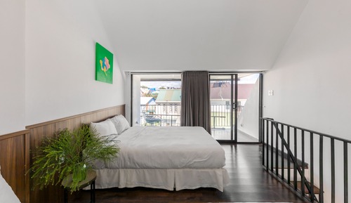 Panoramic Room, Balcony, City View