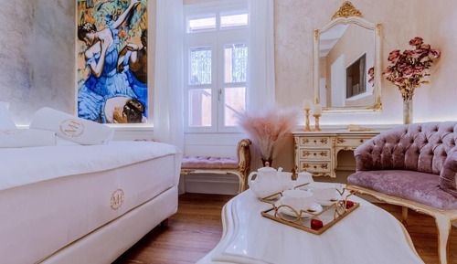 Romantic Double Room