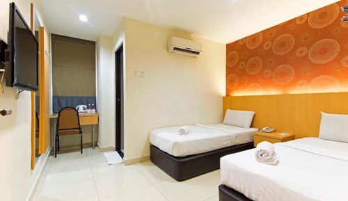 Basic Triple Room