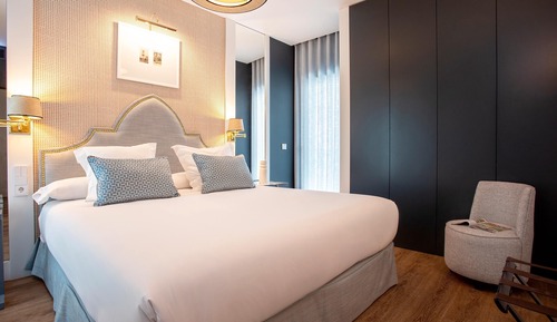 Apartment (2 Bedrooms)