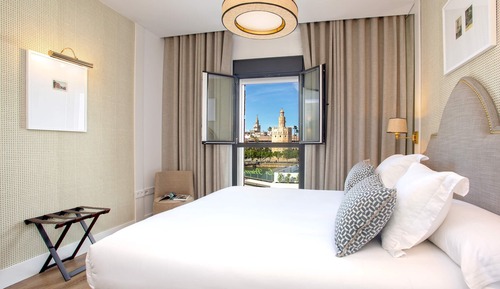 Apartment, River View (2 Bedrooms)