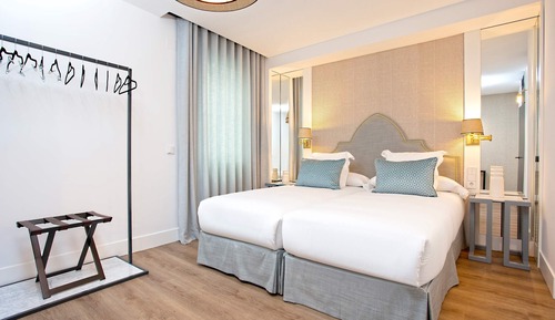 Apartment (2 Bedrooms)