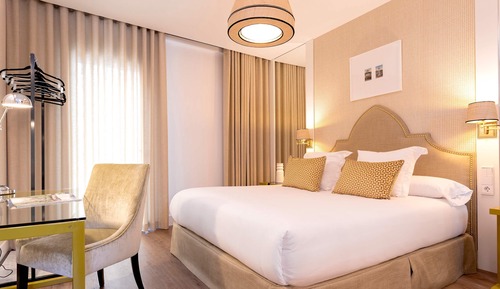 Apartment (2 Bedrooms)