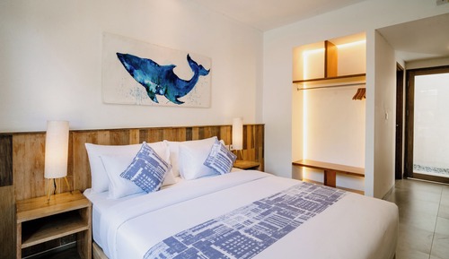 Deluxe Double Room, Pool View