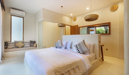 Grand Bali Suite