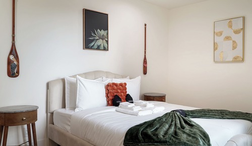 Deluxe House, 3 Bedrooms, Ocean View