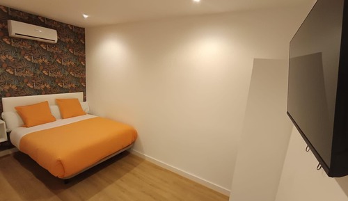 Double Room (Shared Bathroom)