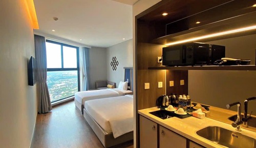 Deluxe Quadruple Room, Pool View