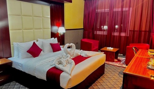 Luxury Suite