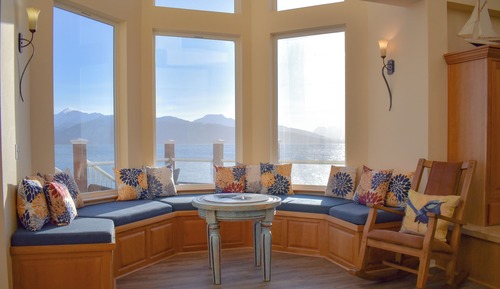Luxury Condo, 3 Bedrooms, Hot Tub, Ocean View (711)