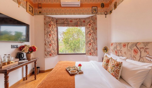 Junior Room