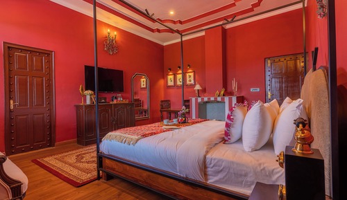 Royal Room