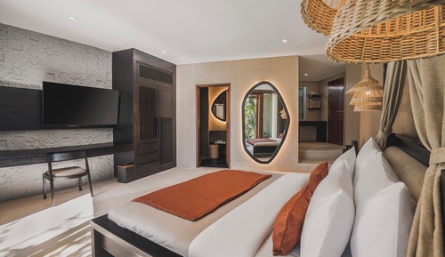 Deluxe Suite Room