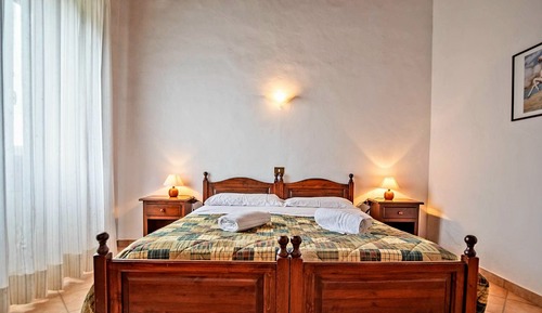Classic Double Room, Pool View