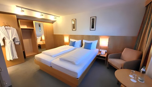 Junior Suite, Balcony, Mountain View