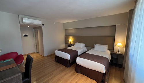 Comfort Twin Room