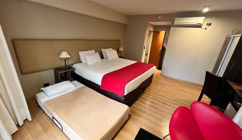 Comfort Triple Room