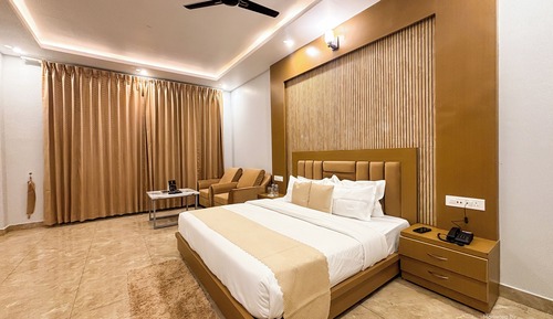 Royal Room