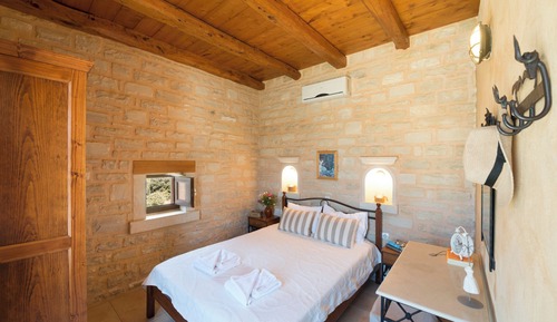Family Villa, Mountain View