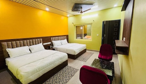 Family Suite, Balcony, Hill View