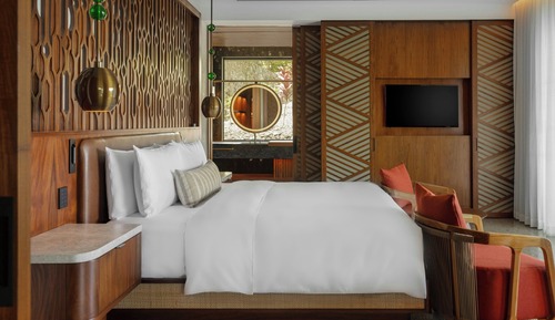Basic Room, 1 King Bed, Non Smoking, Ocean View (Balcony)