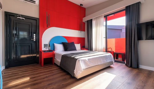 Deluxe Room, Balcony
