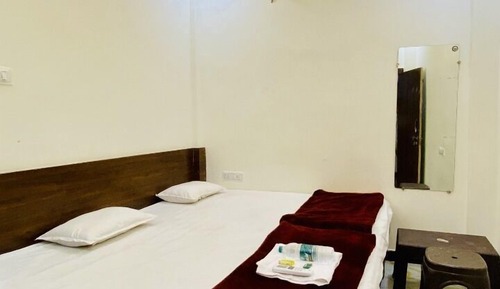 Basic Double Room
