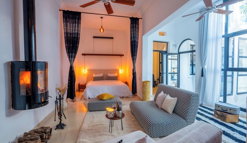 Superior King Room