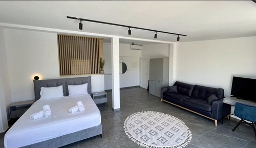 Luxury Studio Suite